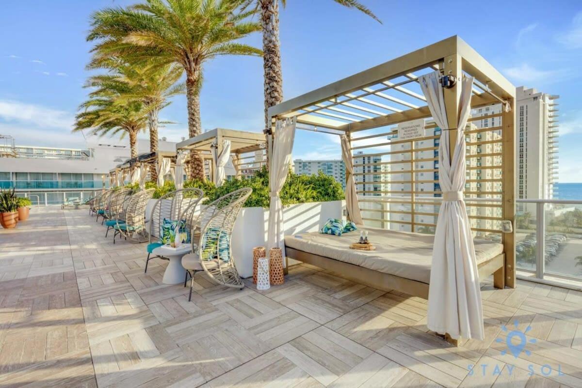 Luxury With Stunning View, Balcony, Amazing Pools Lejlighed Hollywood Eksteriør billede